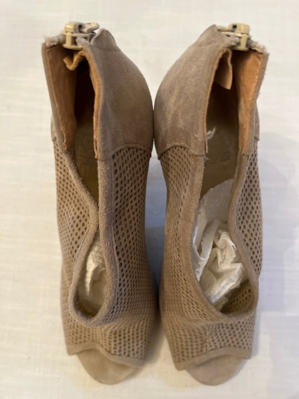 GF Ferre Perforated Peep Toe Heeled Booties 9